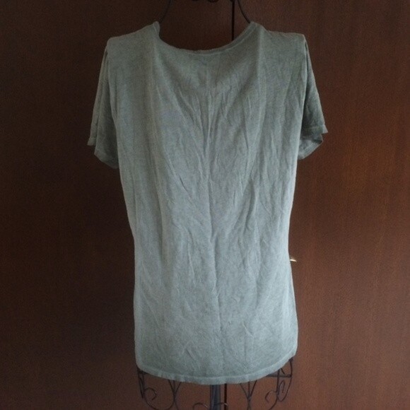 Time and Tru light wash green t-shirt - Picture 2 of 4